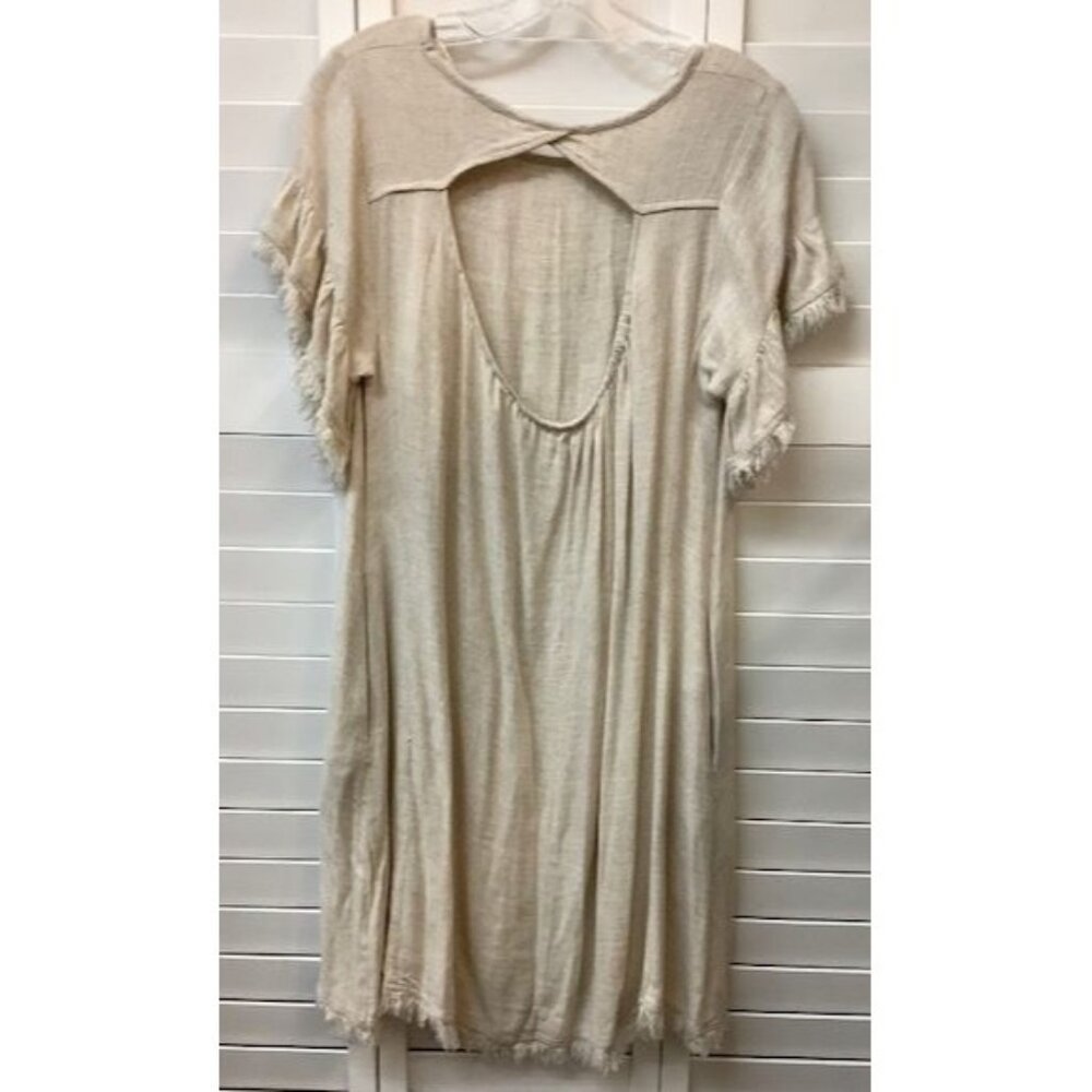Umgee Womens Beige Textured Tunic Dress With‎ Fringe Hem & Cutout Back Detail - Picture 2 of 4